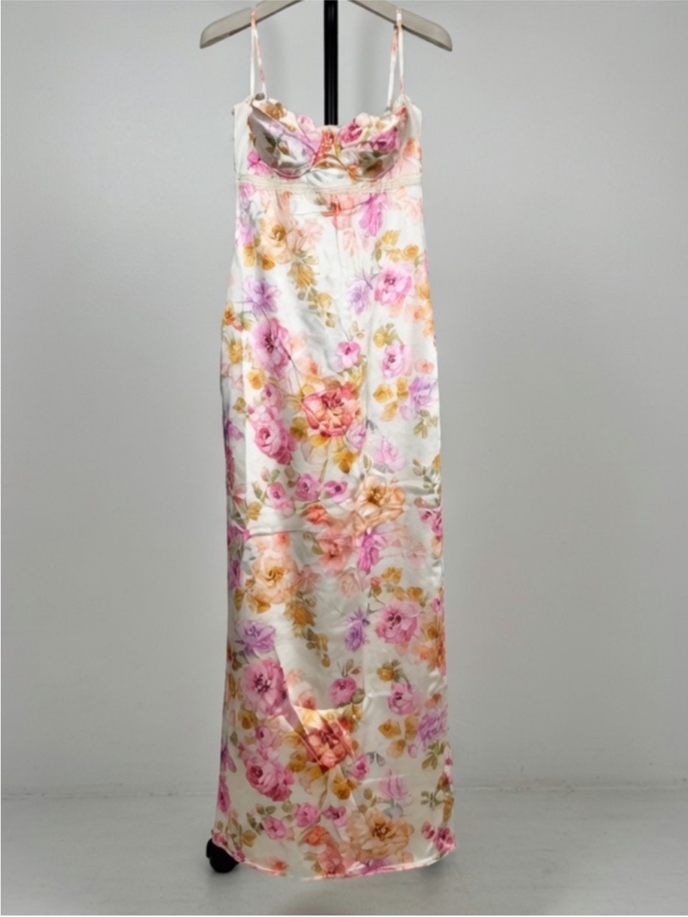 HOUSE OF CB 'Josefina' Ivory Floral Maxi Dress/Size XSmall(Plus) US2-4 $239 - Picture 9 of 13